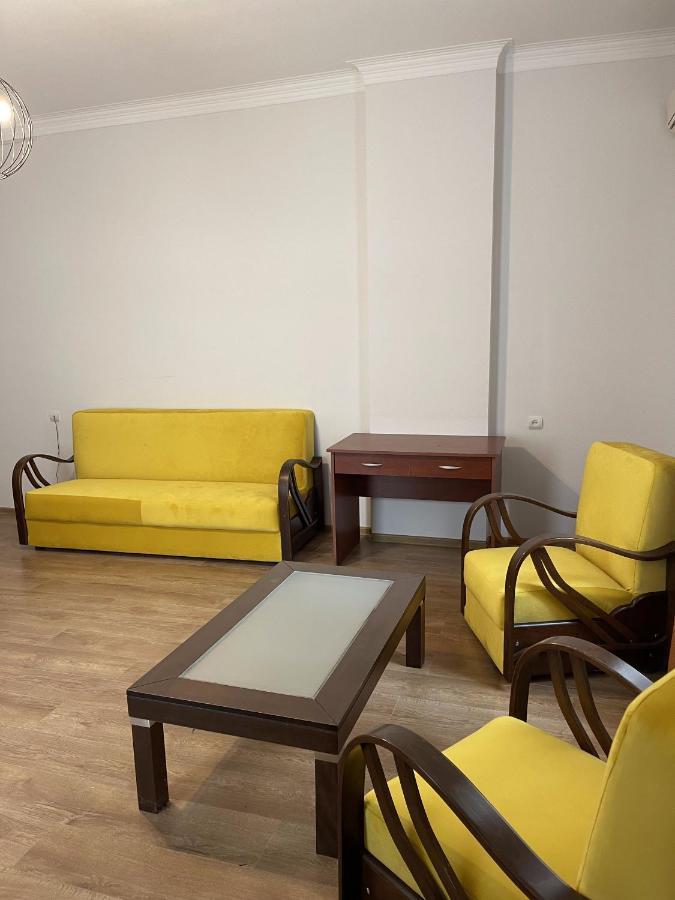Aristocrat Hotel Tbilisi Ngoại thất bức ảnh