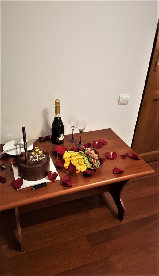 Aristocrat Hotel Tbilisi Ngoại thất bức ảnh